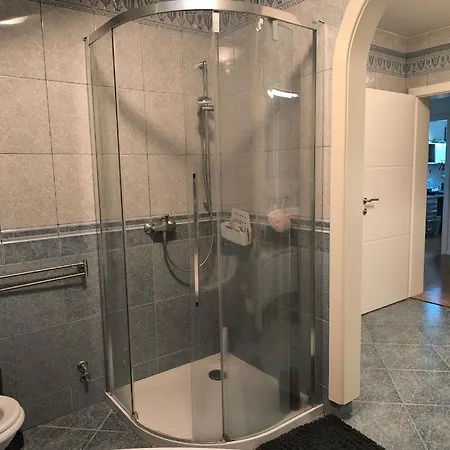 ヴィラ Penthouse Ljubljana Šentvid